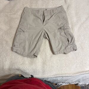 Old Navy Light Gray Cargo Shorts for Men